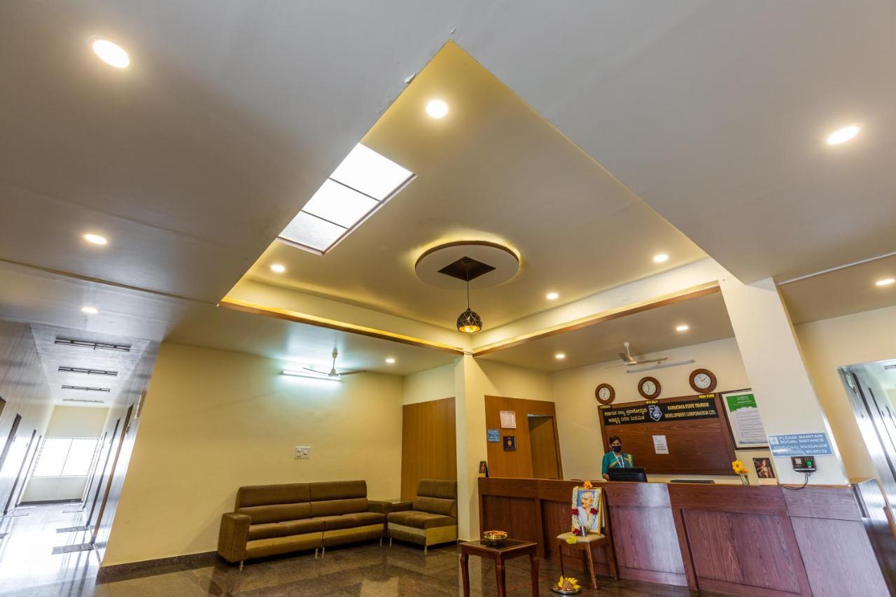 Kstdc Hotel Mayura Biligiri, Br Hills Honganoor Exterior photo