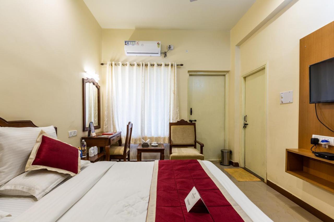 Kstdc Hotel Mayura Biligiri, Br Hills Honganoor Exterior photo